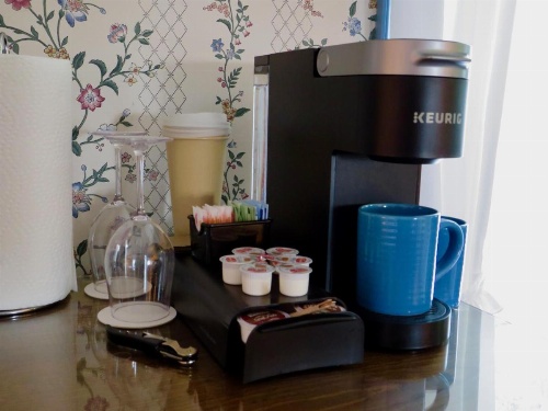 Family Farmhouse Inn image 17