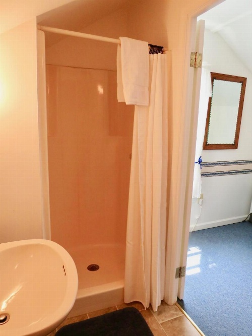 Family Farmhouse Inn image 28